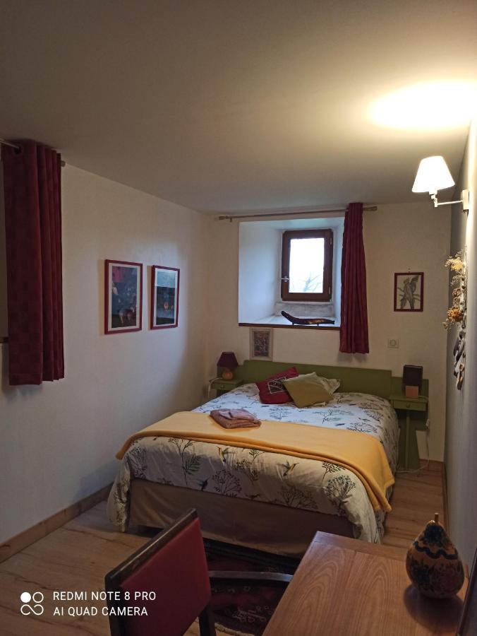 Les Granges De Cassard Bed and Breakfast Anglars Exteriör bild